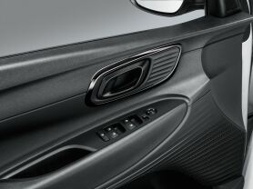Door handle trims, phantom black, i20 BC3 / BAYON