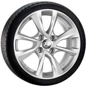 Hyundai i10 (AC3) Winterkopmlettrad, Depan, 5,5x14 ET47 + Kumho WP52