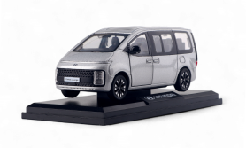 Hyundai model car, STARIA shimmering silver 1:38