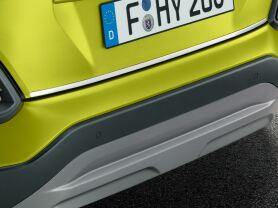 Rear bumper trim line, chrom optic, Kona
